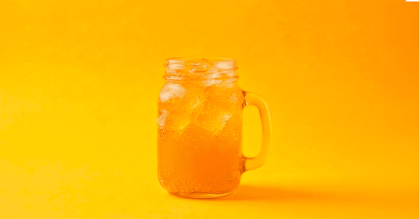 Limonada de mango con agua mineral Moon Burger